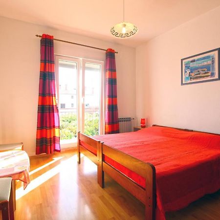 Apartments Valerija 847 普拉 外观 照片