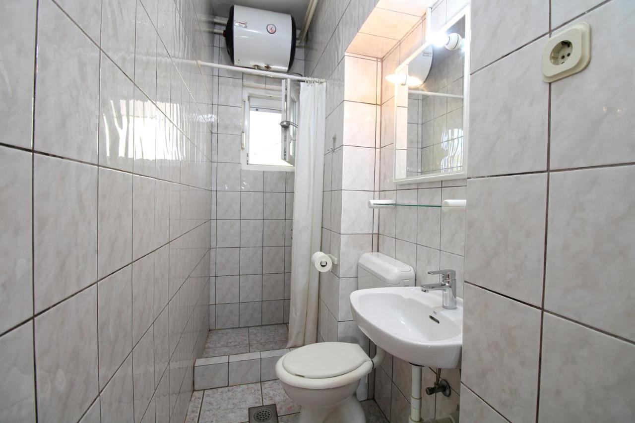 Apartments Valerija 847 普拉 外观 照片