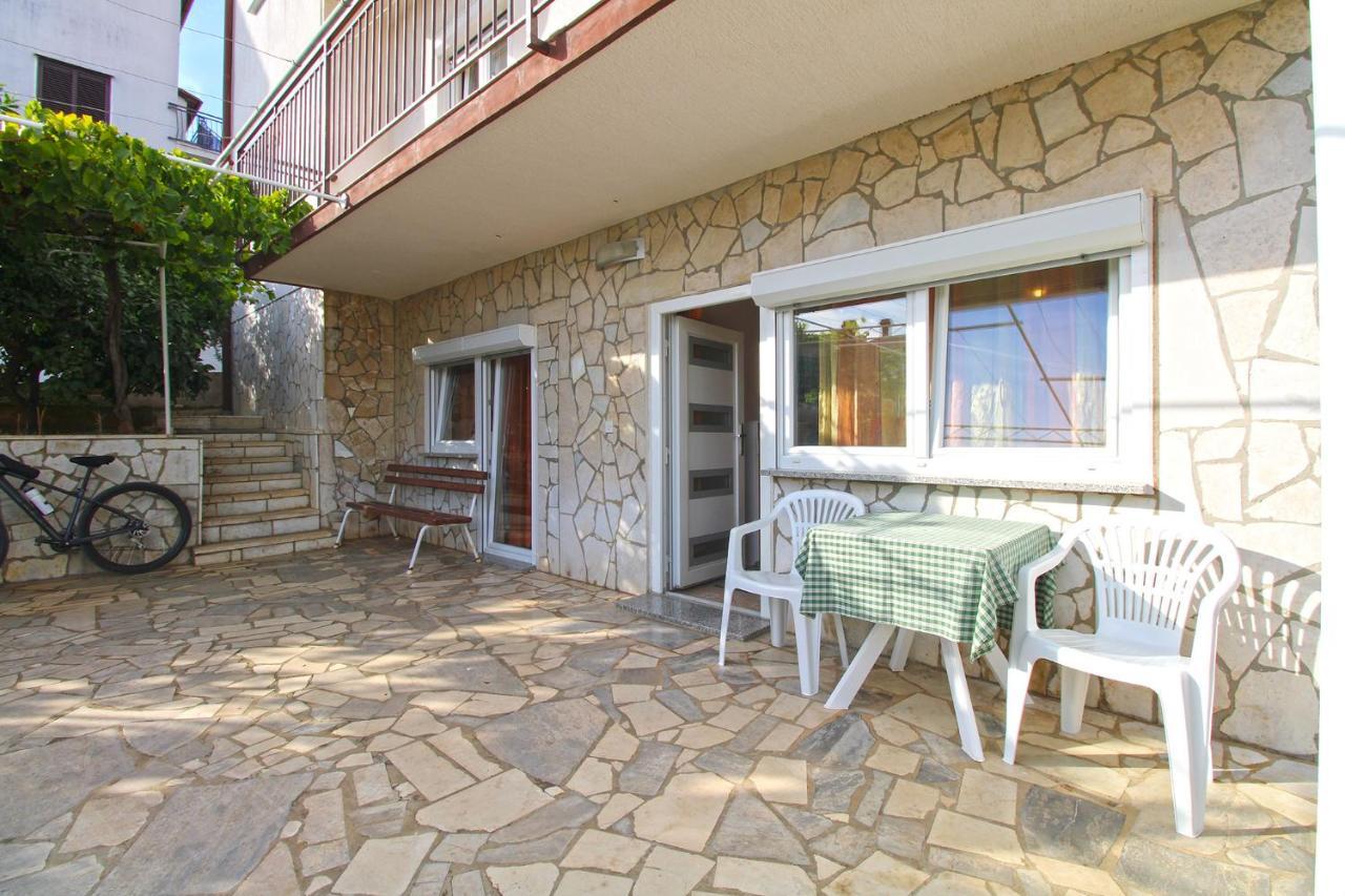 Apartments Valerija 847 普拉 外观 照片